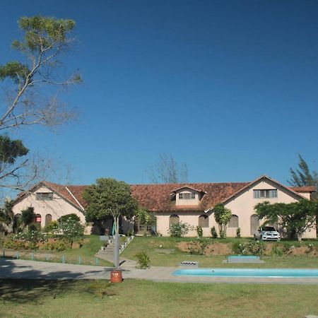 Fazenda Sao Felipe Bed & Breakfast Sao Francisco de Itabapoana Bagian luar foto